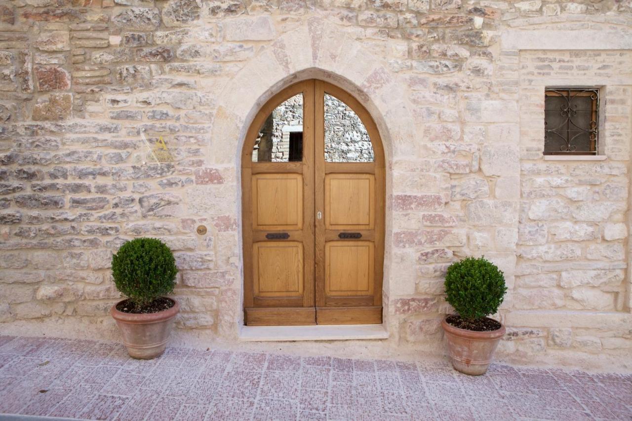 Le Dimore Arcangelo Maria Assisi Bagian luar foto