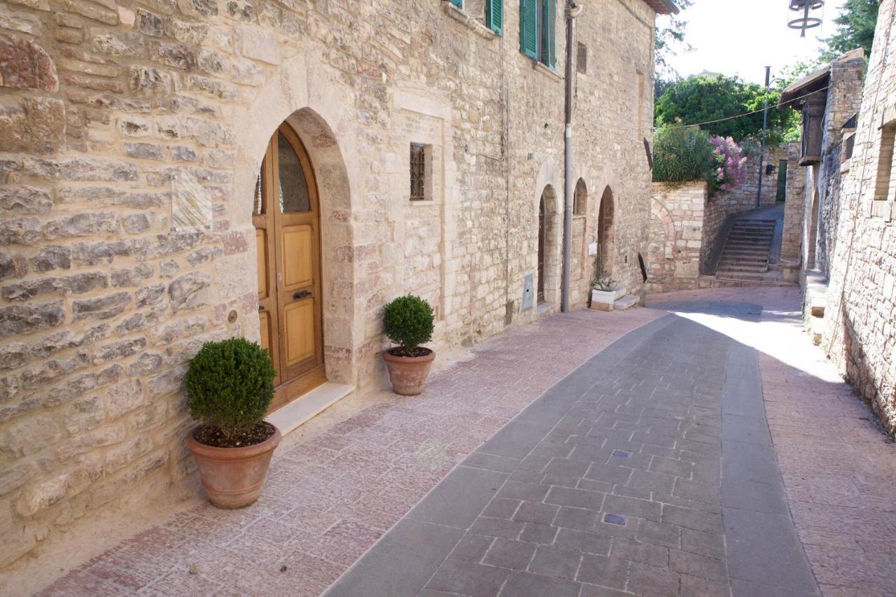 Le Dimore Arcangelo Maria Assisi Bagian luar foto