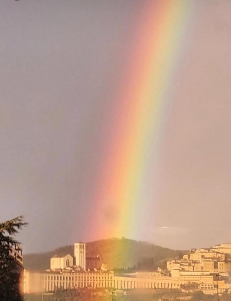 Le Dimore Arcangelo Maria Assisi Bagian luar foto